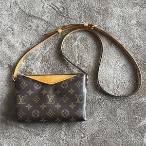 Louis Vuitton Uniform Monogram Pallas Clutch Canvas Pochette Crossbody